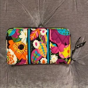 Vera Bradley Zip Up Wallet